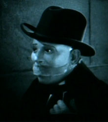 Film 1925. Lon Chaney as Phantom.